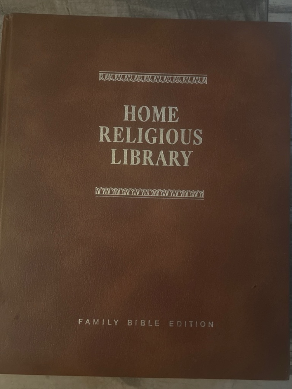 Vintage 1977 Home Religious Library Family Bible Edition - Brown leather